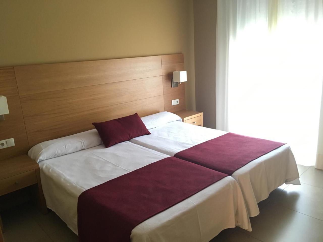 Hotel Carmen La Cala De Mijas Bagian luar foto